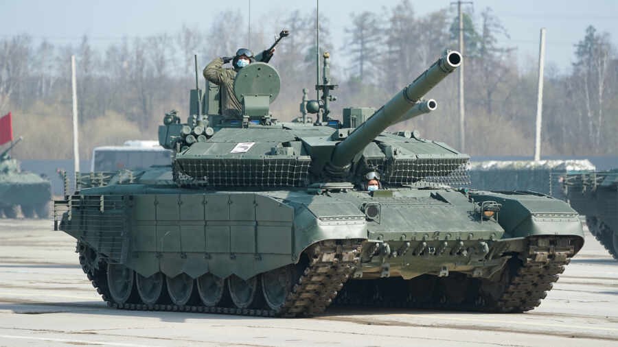 Tin thế giới 12/1: Lộ đoàn xe tăng khủng của Nga tiến vào xung đột; Ukraine muốn NATO làm nhiều hơn hứa; Mỹ-Nhật Bản 'siết tay'
