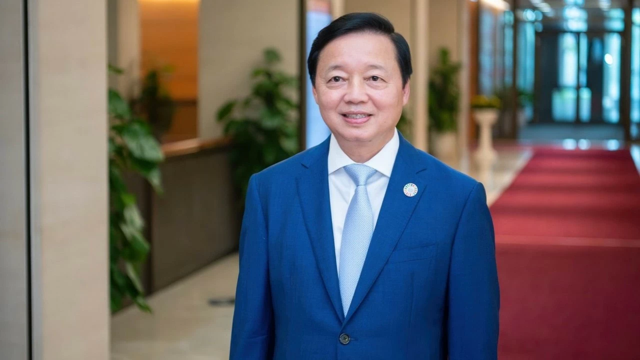 Deputy Prime Minister Tran Hong Ha to attend the 2023 World Economic Forum Annual Meeting