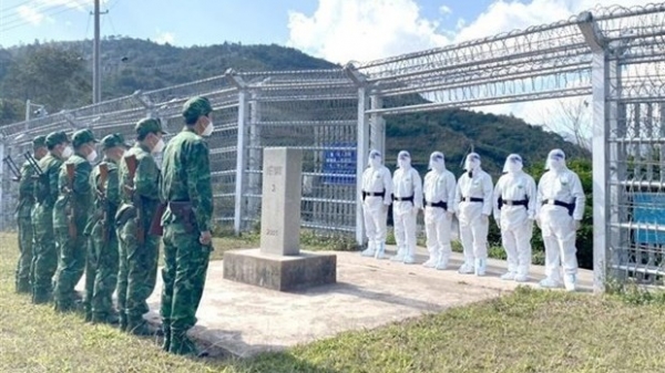 Vietnamese, Chinese provinces hold joint border patrol