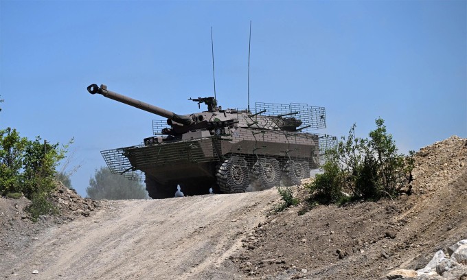 Pháp sẽ giao tăng AMX 10-RC cho Ukraine, Ukraine vẫn xin thêm của Australia