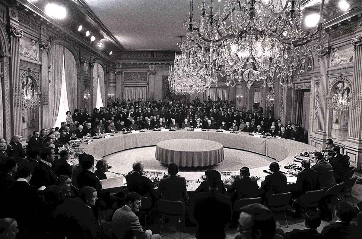 Hội nghị Định ước quốc tế Hiệp định Paris về Việt Nam qua tài liệu lưu trữ