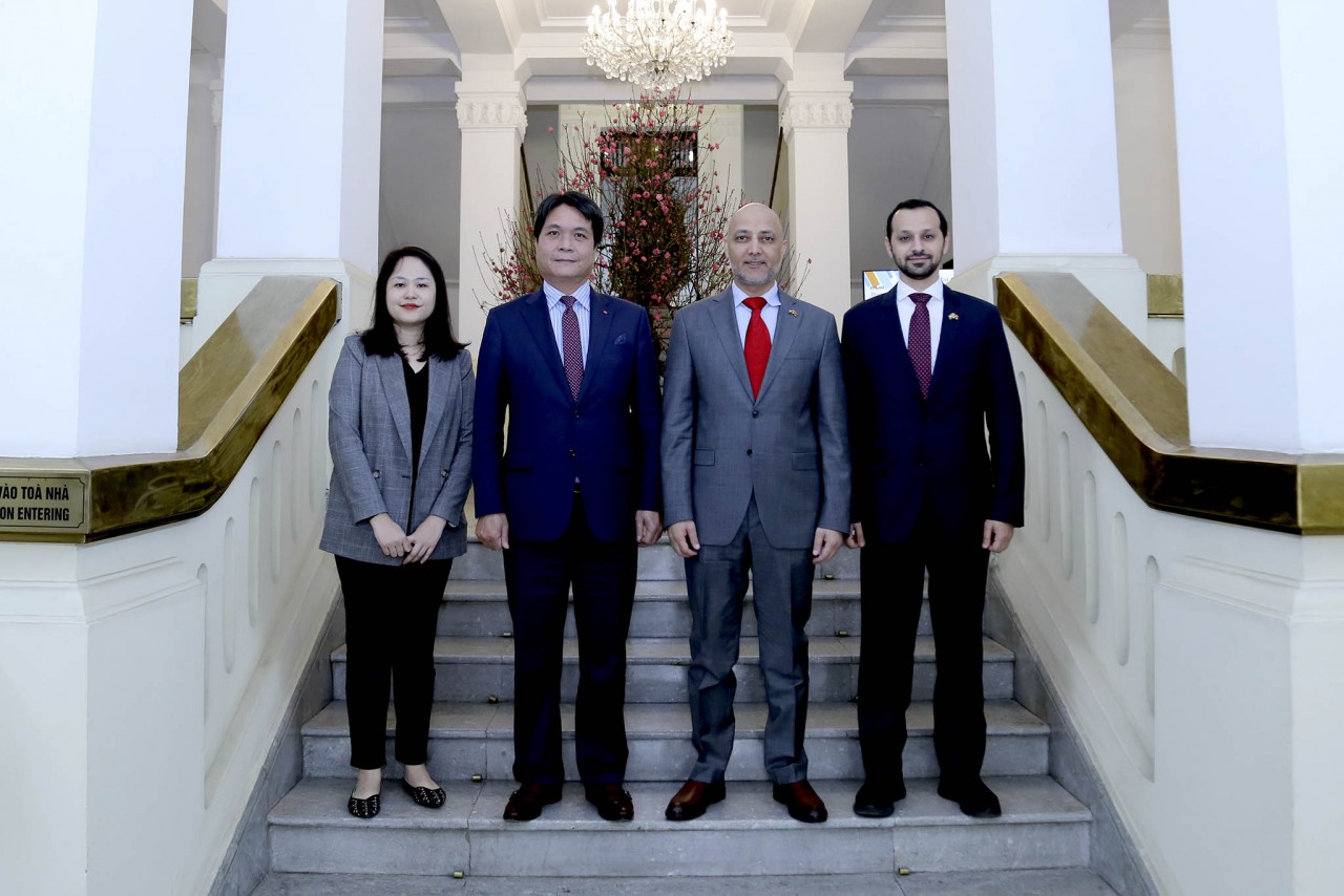 Tiếp nhận bản sao Thư Ủy nhiệm bổ nhiệm Đại sứ Malaysia và Đại sứ UAE tại Việt Nam
