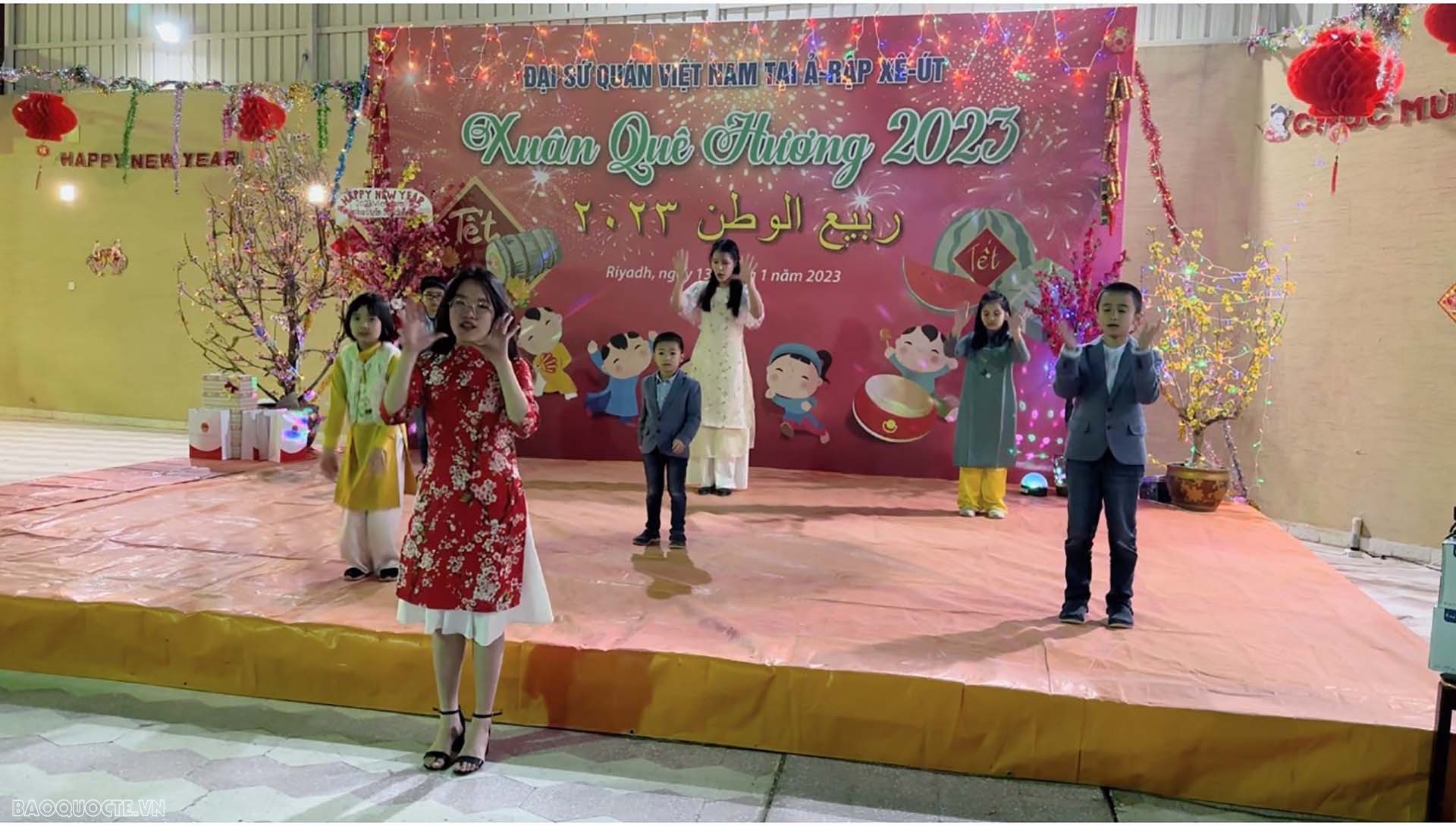 Đại sứ quán Việt Nam tại Saudi Arabia tổ chức chương trình Xuân Quê hương Quý Mão 2023