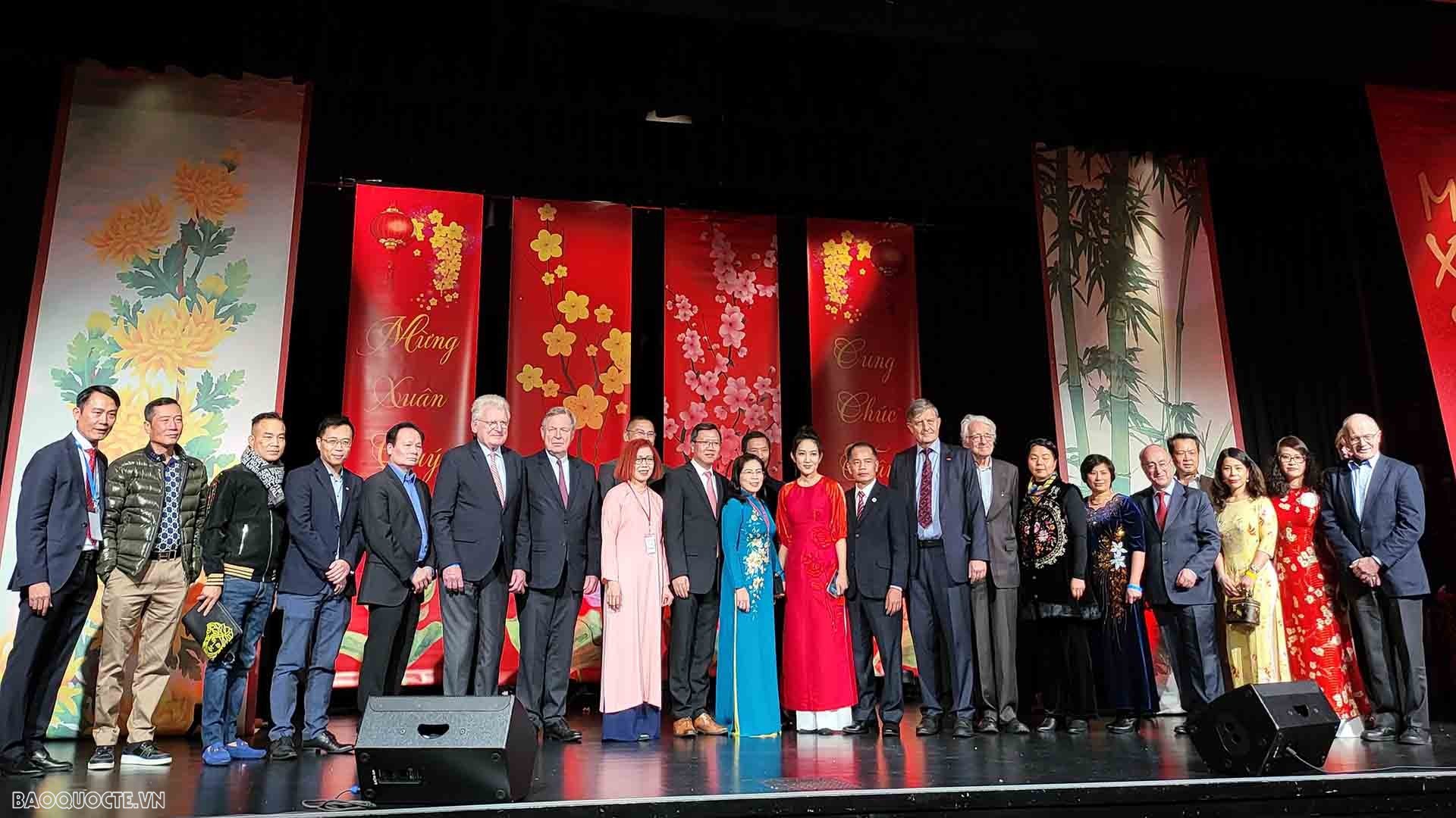 Tổng lãnh sự quán Việt Nam tại Frankfurt tổ chức Tết cộng đồng mừng Xuân Quý Mão