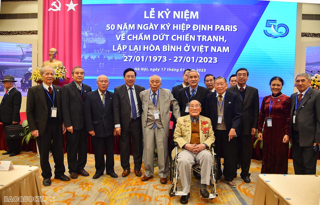 [Trực tiếp] Lễ kỷ niệm 50 năm Ngày ký Hiệp định Paris về chấm dứt chiến tranh, lập lại hòa bình ở Việt Nam