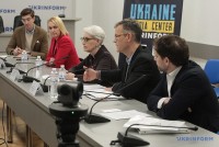 Tình hình Ukraine: Kiev đón khách quý, tuyên bố sắp có 'đội quân UAV'