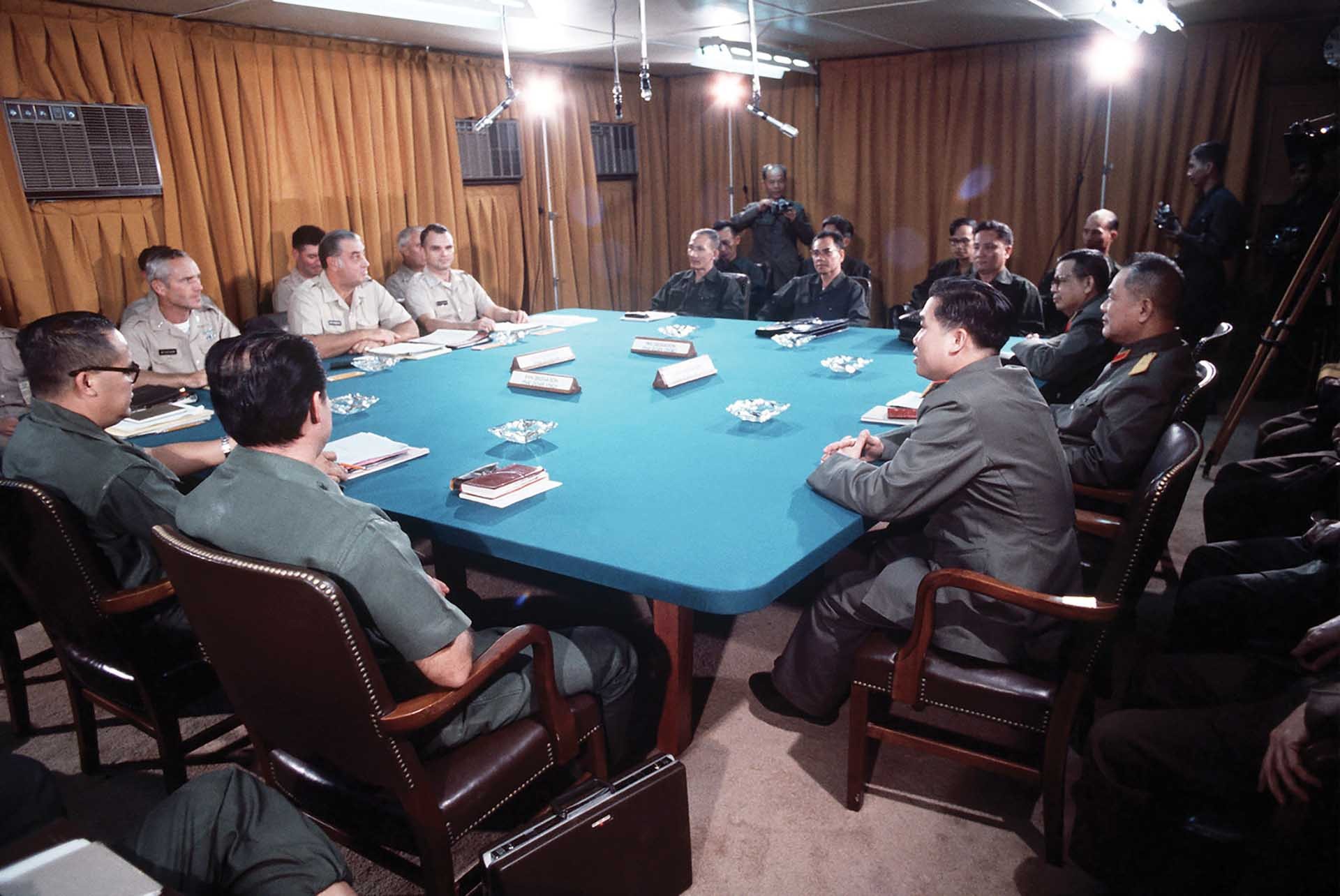 Ông Lưu Văn Lợi trong cuộc họp bốn bên tại Trại Davis về thực thi Hiệp định Paris năm 1973.