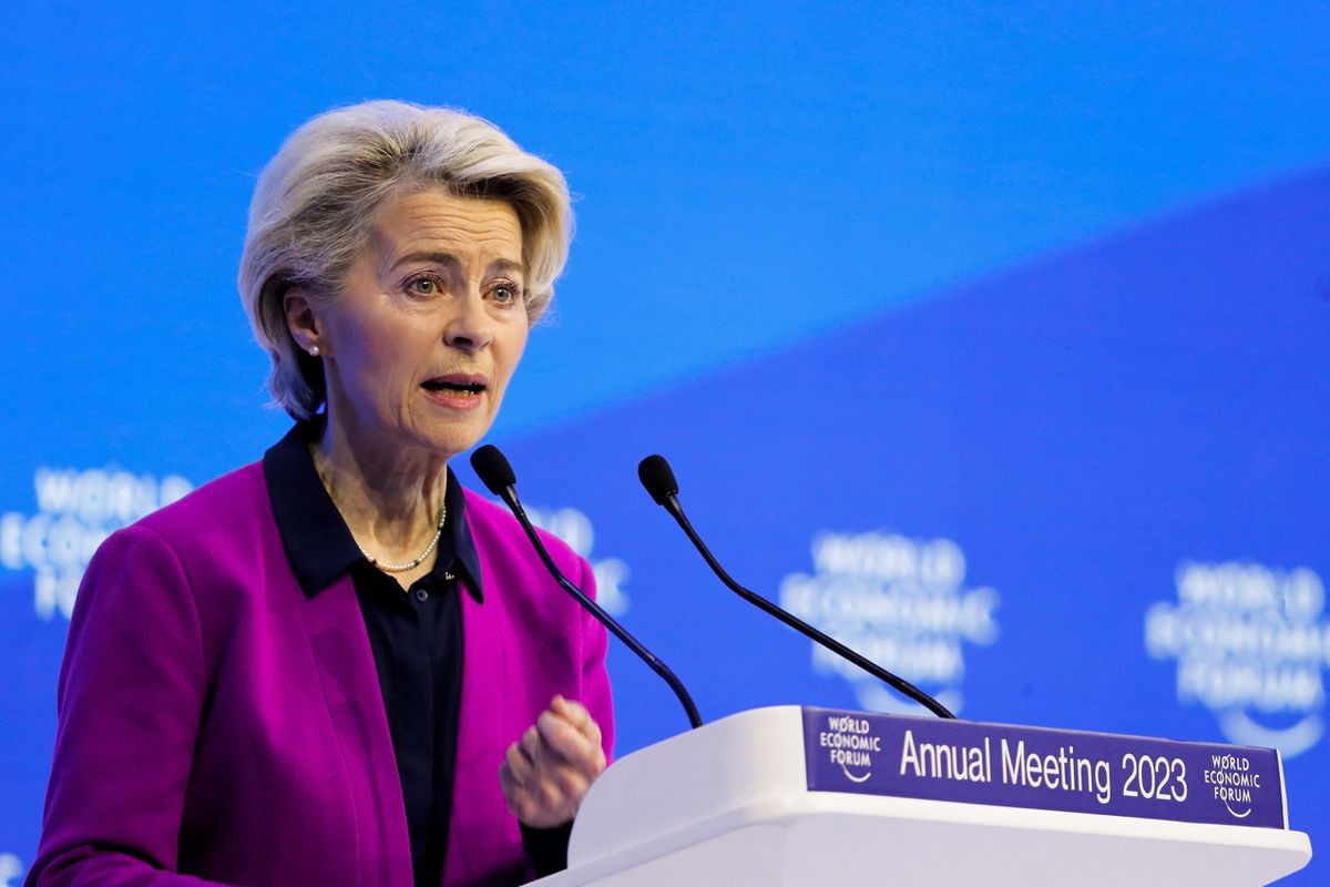 (01.17) Chủ tịch Ủy ban châu Âu (EC) Ursula von der Leyen cho rằng EU nên hợp tác với Trung Quốc về công nghệ xanh. (Nguồn: Reuters)