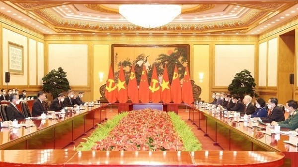 Leaders of Vietnam, China exchange greetings on diplomatic ties