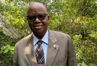 Ngoại trưởng Gabon qua đời do đau tim khi đang họp nội các
