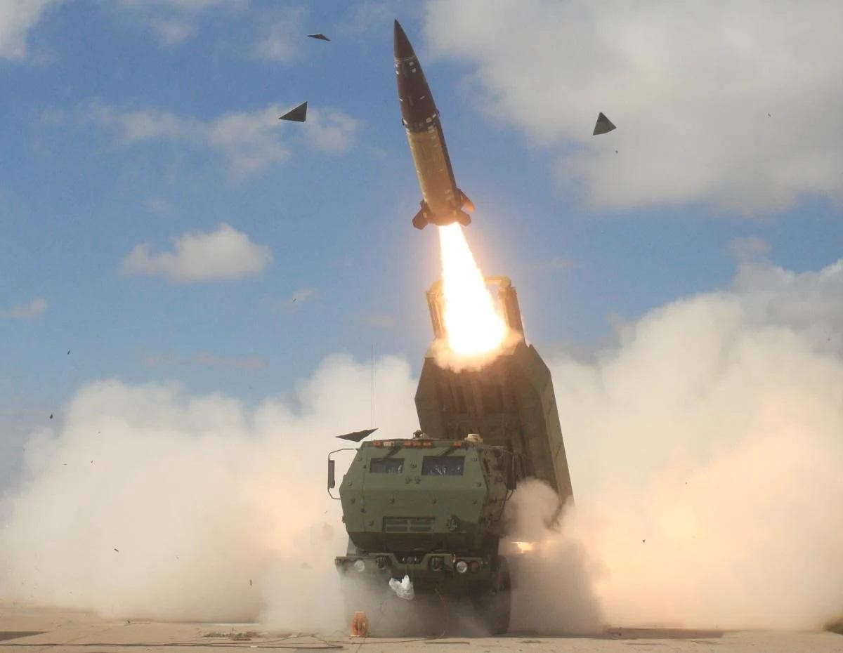 (01.23) Thứ trưởng Ngoại giao Nga chỉ trích tuyên bố của Mỹ về cấp tên lửa MGM-140 ATACMS cho Ukraine. (Nguồn: Quân đội Mỹ)