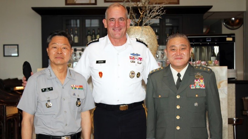 Bộ 3 Mỹ-Nhật-Hàn tổ chức họp Tổng tham mưu trưởng Lục quân