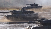 Ba Lan chính thức đề nghị Đức cho phép gửi xe tăng tới Ukraine