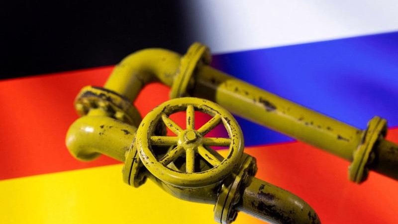 Tăng cường trừng phạt Nga, Đức vẫn 'mạnh tay' nhập hàng hóa; Moscow thêm một năm kinh tế buồn?