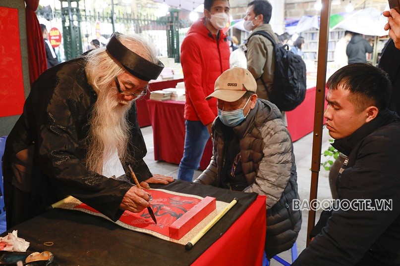 Náo nhiệt Hội chữ Xuân Quý Mão 2023