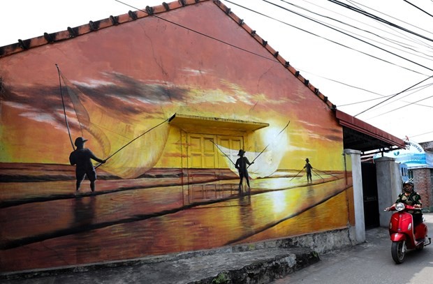 Mural village woos more visitors to Quang Binh