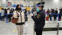Xoa dịu căng thẳng ngoại giao, Trung Quốc nối lại cấp thị thực phổ thông cho công dân Nhật Bản
