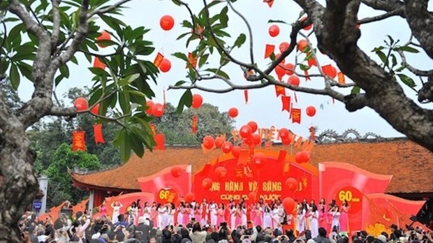 Poetry Day to take place next month at Thang Long Citadel