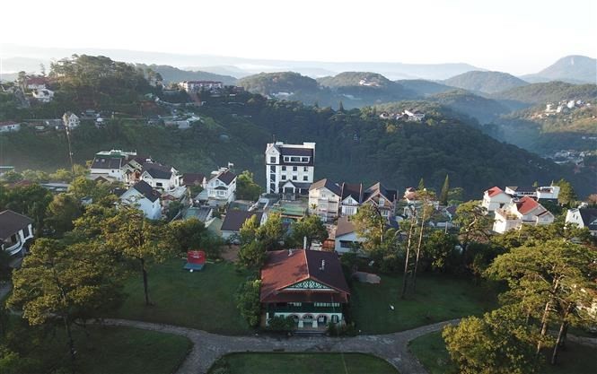 Da Lat honoured with ASEAN Clean Tourist City Award 2022