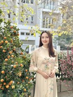 Sao Việt: Hồng Diễm xinh đẹp rạng ngời, Trương Ngọc Ánh khoe vóc dáng quyến rũ