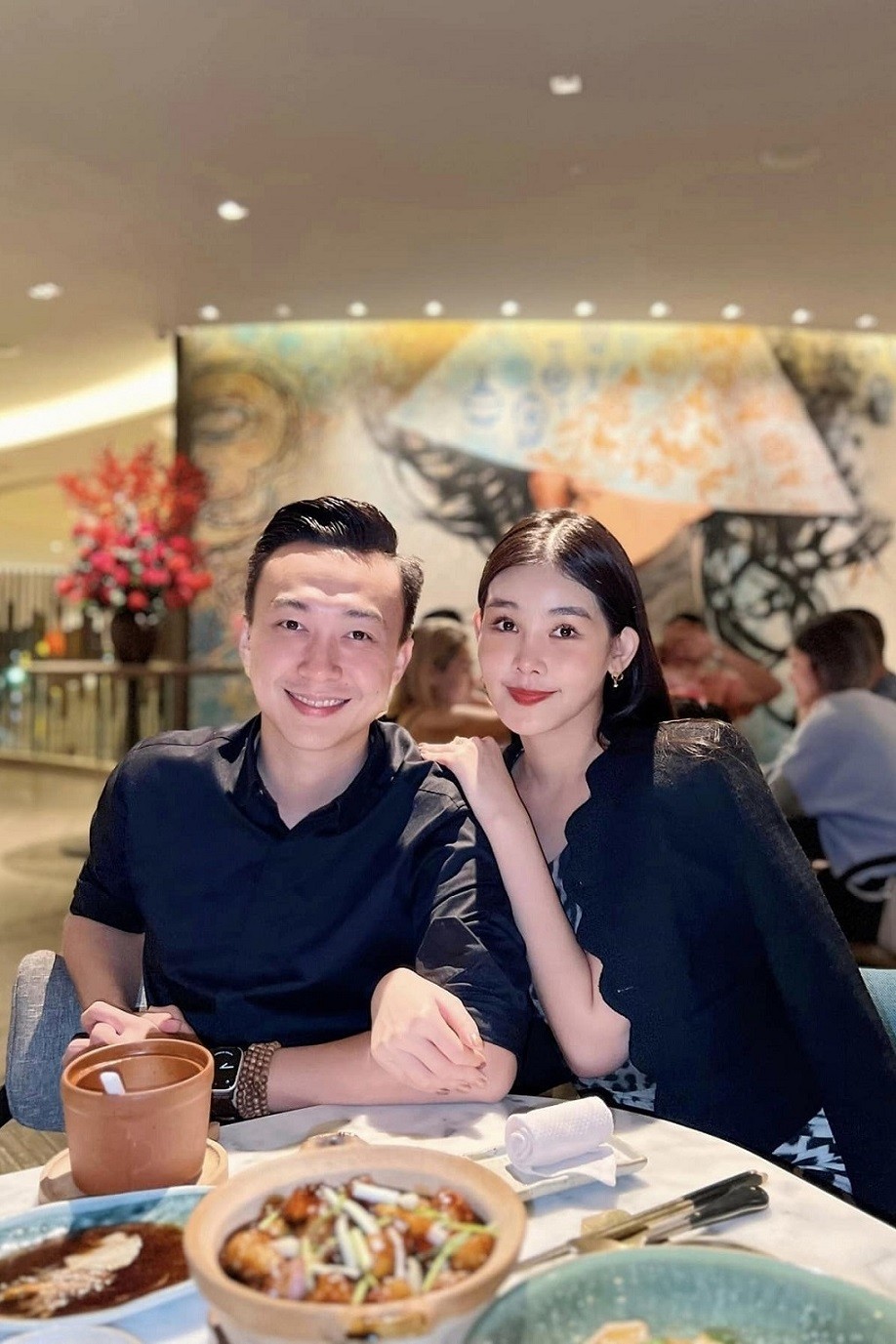 Cuộc sống lãng mạn của Hoa hậu Lê Âu Ngân Anh sau khi kết hôn Cuộc sống lãng mạn của Hoa hậu Lê Âu Ngân Anh sau khi kết hôn