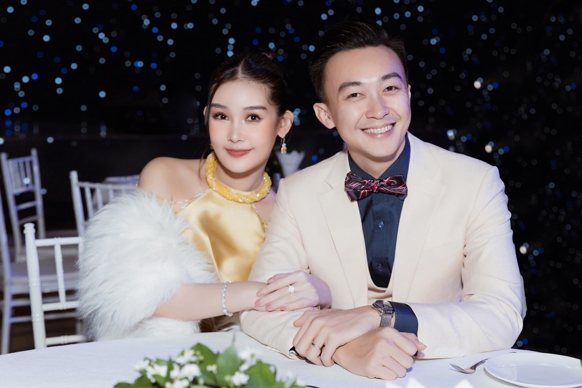 Cuộc sống lãng mạn của Hoa hậu Lê Âu Ngân Anh sau khi kết hôn Cuộc sống lãng mạn của Hoa hậu Lê Âu Ngân Anh sau khi kết hôn