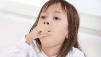 Dấu hiệu nhận biết và phòng tránh nhiễm khuẩn đường hô hấp trên ở trẻ em