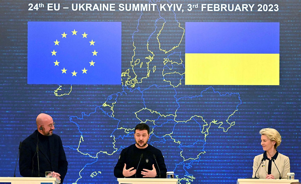 Tình hình Ukraine: Nga chiếm hơn 1/3 Bakhmut; Tổng thống Zelensky sẽ rời đất nước? Hội đồng Bảo an nhóm họp. (Nguồn: A News)