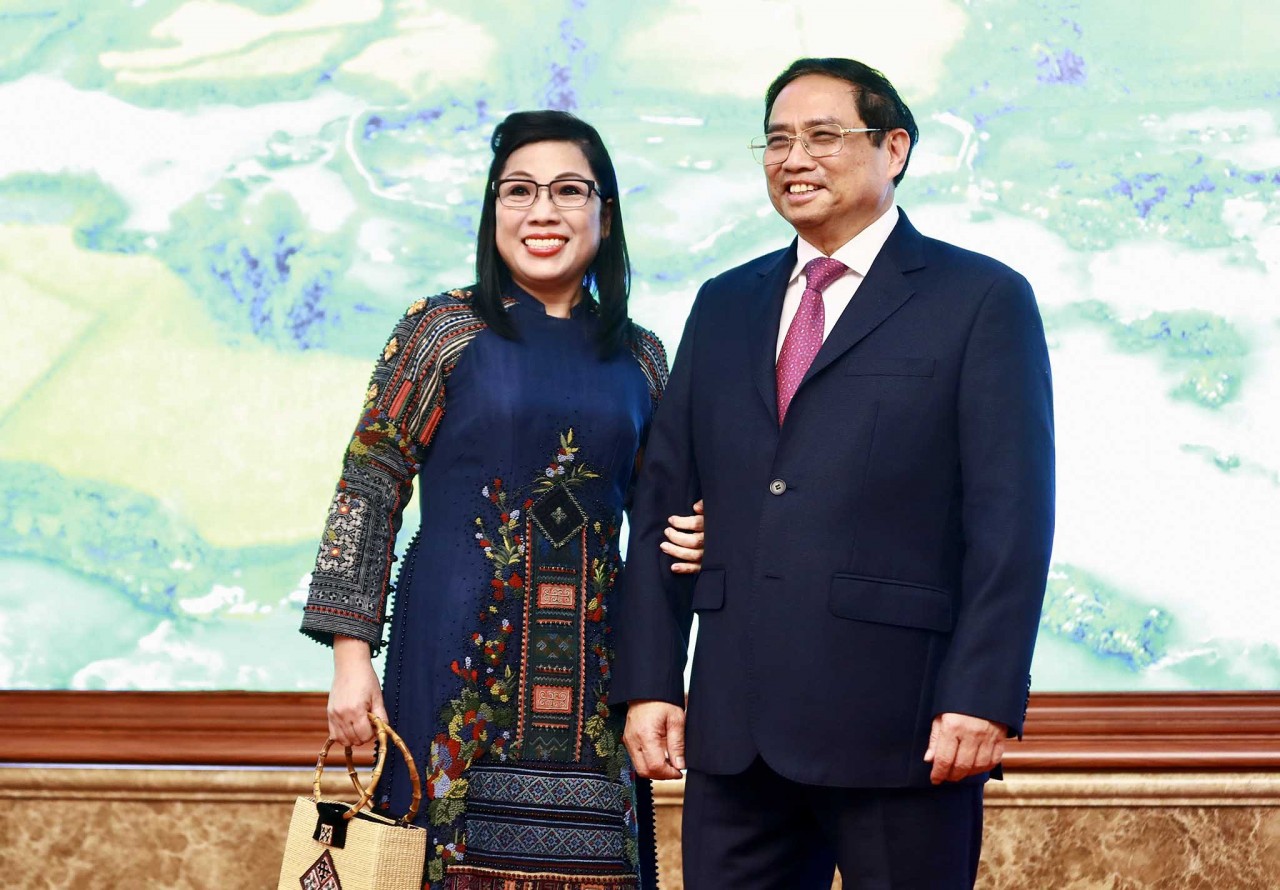 Thủ tướng Chính phủ Phạm Minh Chính và Phu nhân lên đường thăm chính thức Singapore và Brunei