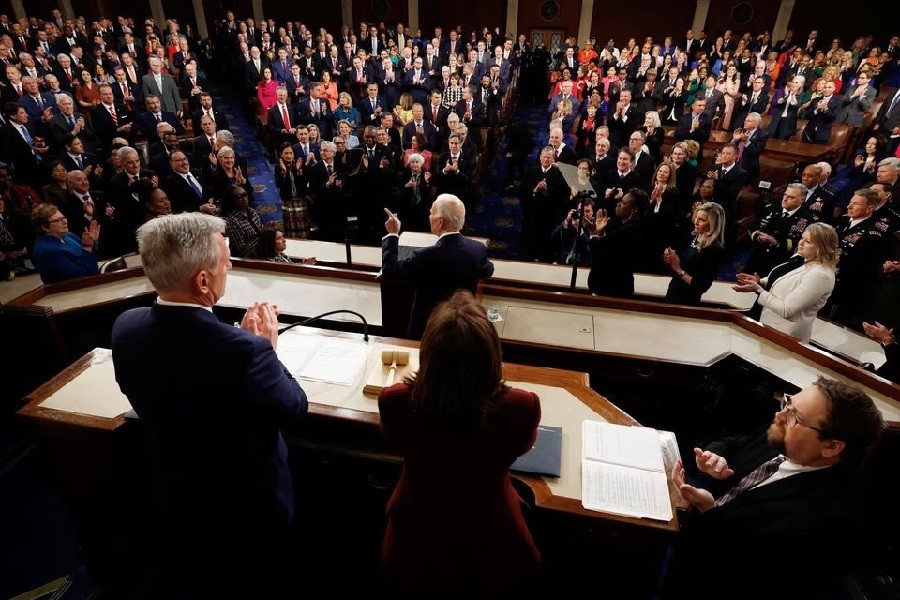 Tổng thống Mỹ Joe Biden bắt đầu đọc Thông điệp liên bang. (Nguồn: Reuters)