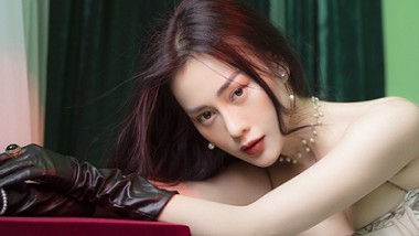 Nhìn lại một năm diễn viên Phương Oanh 'thoát' vai Nam trong Hương vị tình thân