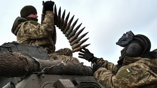 Số đạn pháo khổng lồ mà quân đội Ukraine dùng trong một ngày