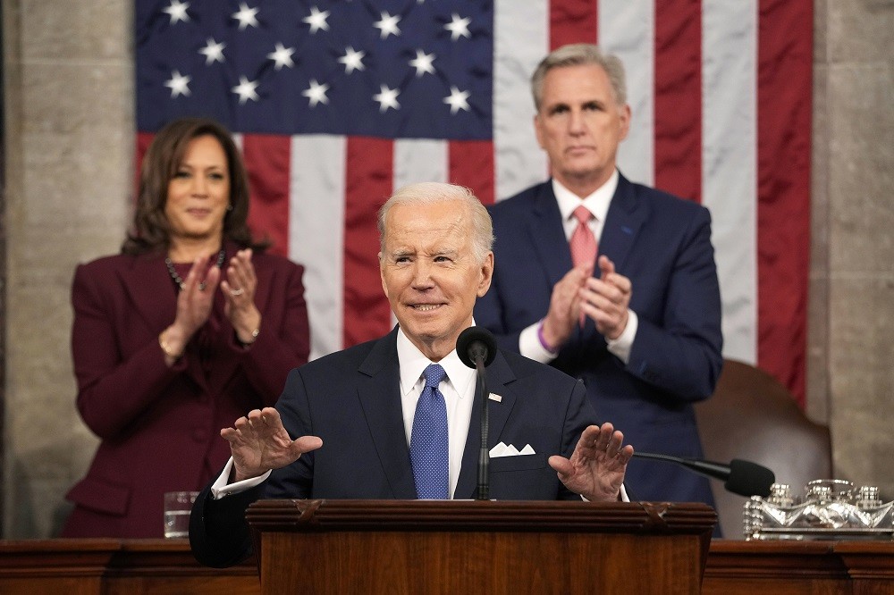 (02.08) Tổng thống Joe Biden trình bày Thông điệp Liên bang Mỹ tại Washington D.C. tối ngày 7/2. (Nguồn: Getty Images)