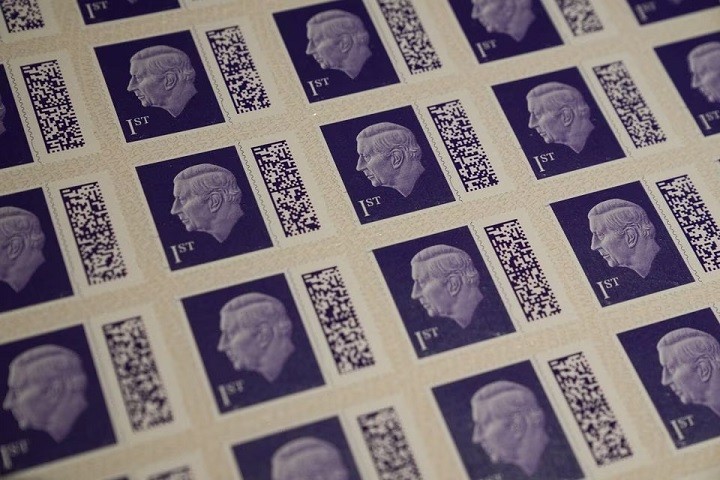 Anh công bố mẫu tem in chân dung Vua Charles III