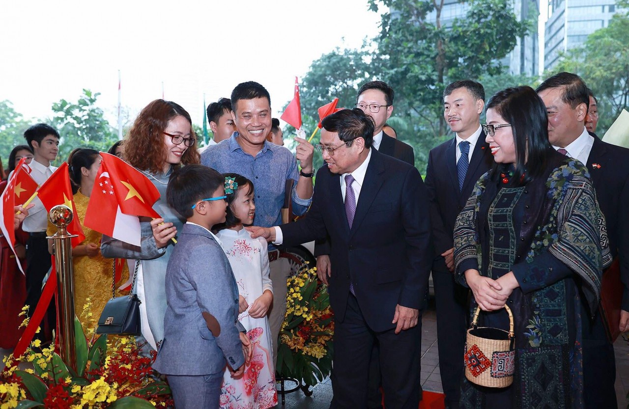 Thủ tướng Chính phủ Phạm Minh Chính và Phu nhân đến Singapore, bắt đầu chuyến thăm chính thức Thủ tướng Chính phủ Phạm Minh Chính và Phu nhân đến Singapore, bắt đầu chuyến thăm chính thức