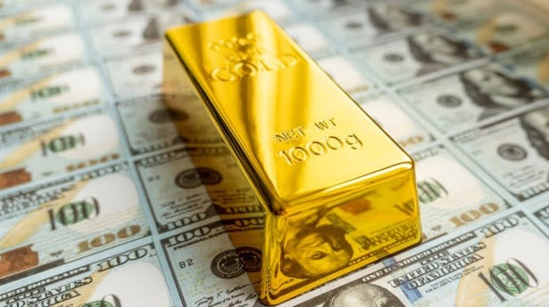 Giá vàng hôm nay 24/11/2023: Giá vàng tăng, tìm động lực duy trì trên 2.000 USD; vàng trong nước tạo mặt bằng giá mới?