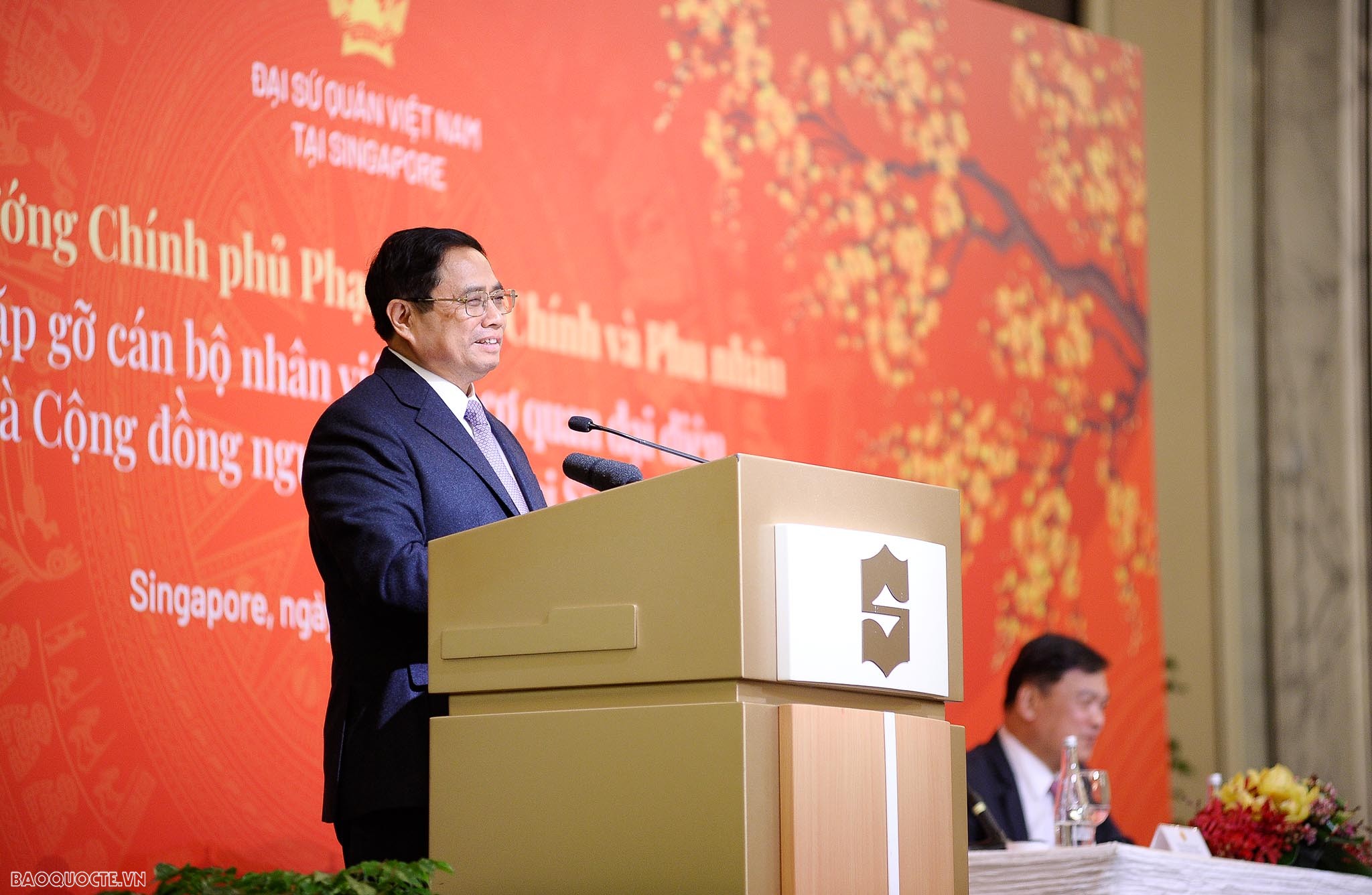 Thủ tướng Chính phủ: Mong kiều bào luôn giữ hình ảnh người Việt Nam thân thiện, hiếu khách, cầu thị Thủ tướng Chính phủ: Cộng đồng người Việt tại Singapore là động lực, cội nguồn sức mạnh phát triển của đất nước