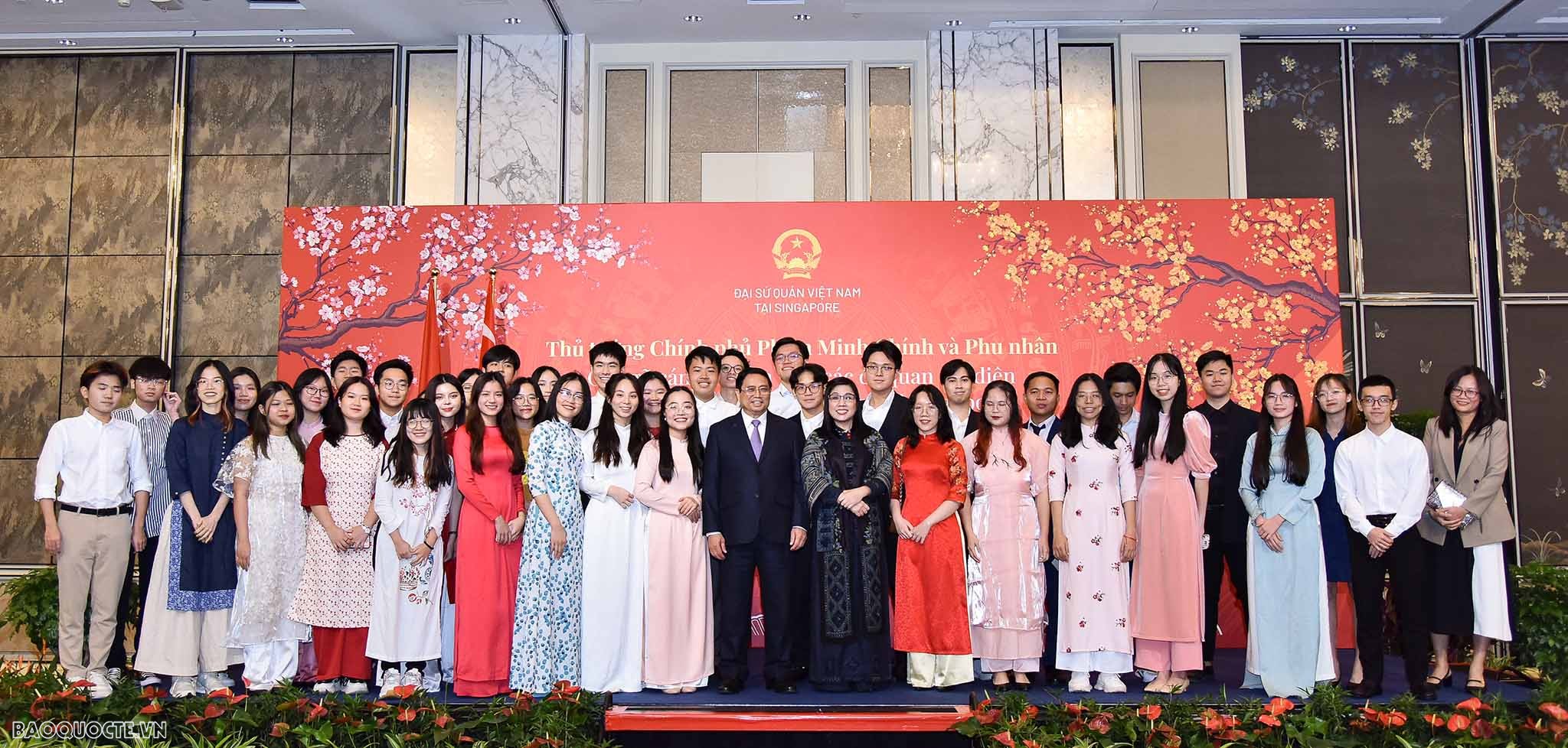 Thủ tướng Chính phủ: Cộng đồng người Việt tại Singapore là động lực, cội nguồn sức mạnh phát triển của đất nước Thủ tướng Chính phủ: Cộng đồng người Việt tại Singapore là động lực, cội nguồn sức mạnh phát triển của đất nước