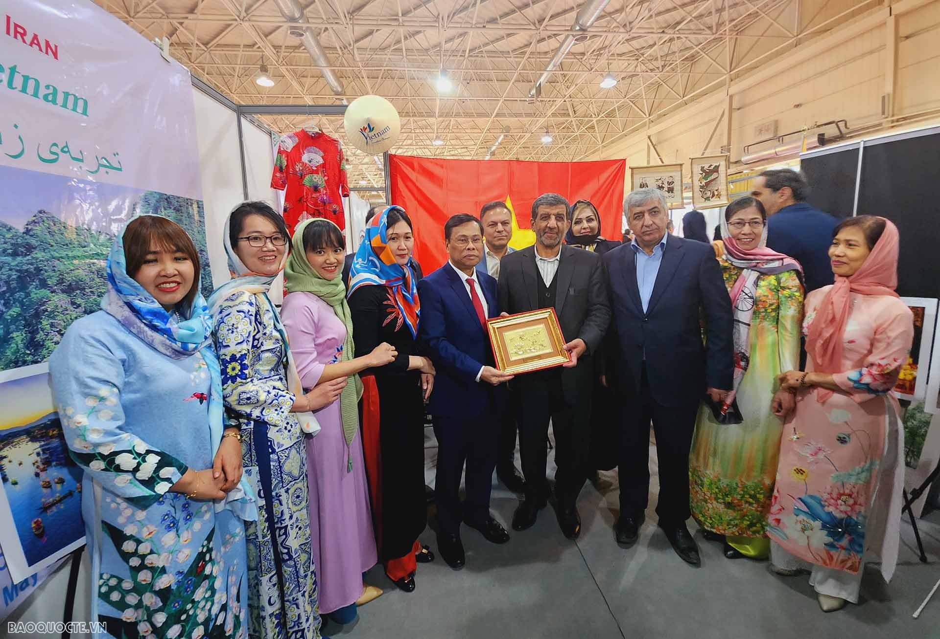 Đại sứ quán Việt Nam tham dự Triển lãm Du lịch quốc tế Iran lần thứ 16
