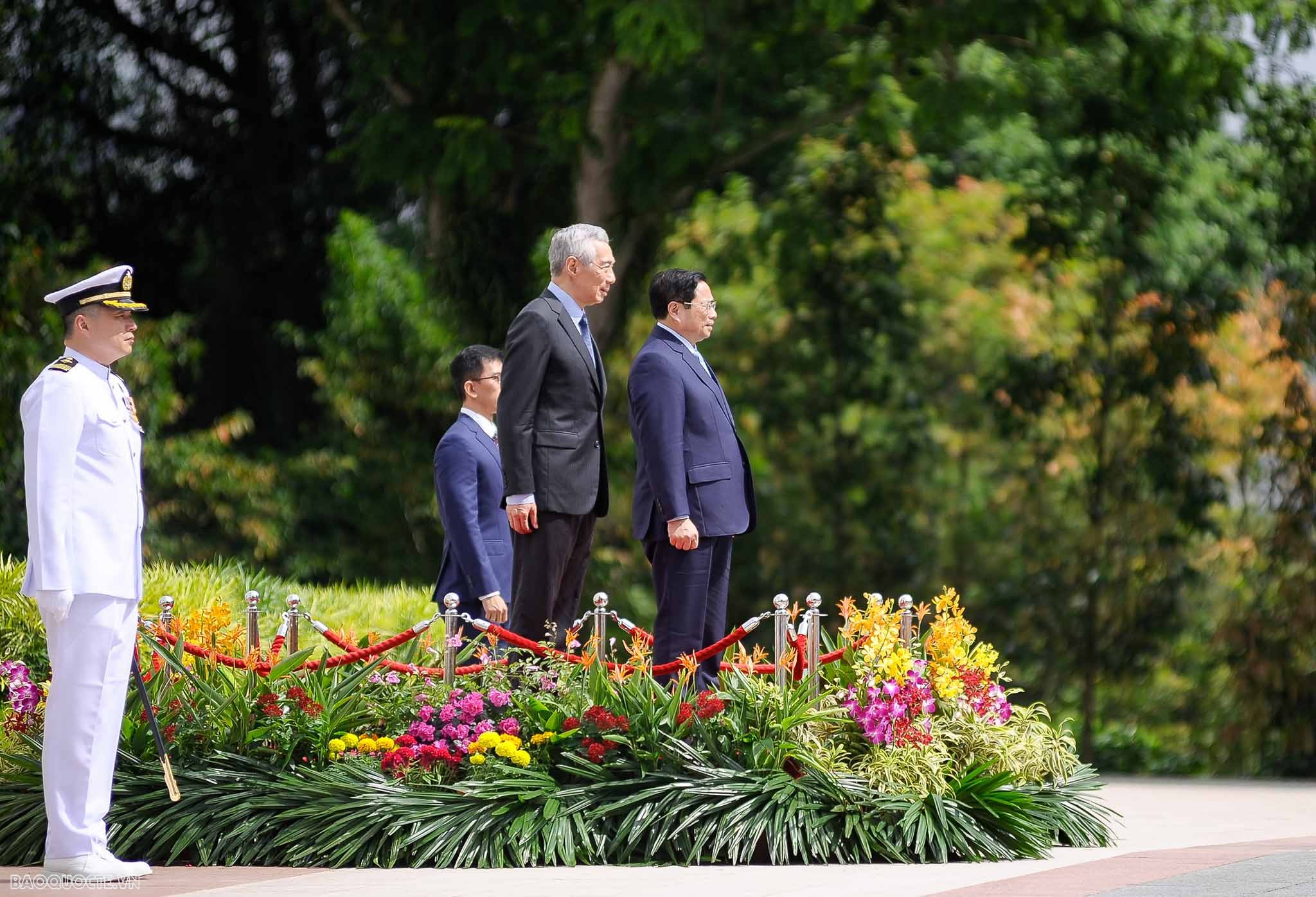 Official welcome ceremony held for Prime Minister Pham Minh Chinh in Singapore Official welcome ceremony held for Prime Minister Pham Minh Chinh in Singapore
