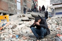 Động đất ở Thổ Nhĩ Kỳ và Syria: Hơn 16.000 người tử vong, những người sống sót cũng cảm thấy 'đơn độc'