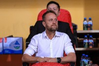 V-League 2023: HLV Mano Polking dự khán trận Hà Nội vs Công an Hà Nội