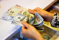 Reference exchange rate on May 10: Up 9 VND from the previous day