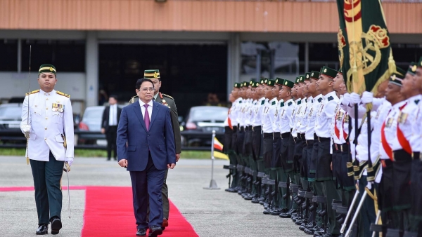 Official welcome ceremony held for Prime Minister Pham Minh Chinh in Brunei