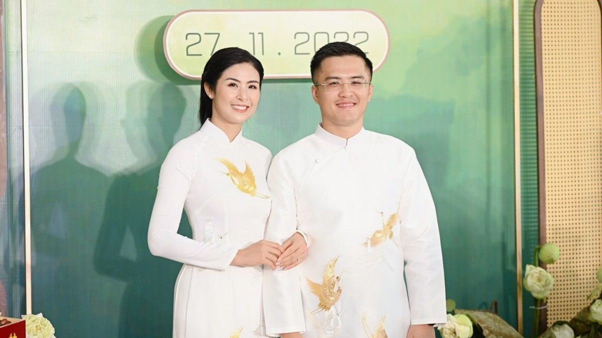 Hoa hậu Ngọc Hân hạnh phúc bên chồng trẻ