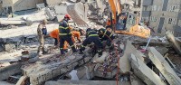 Đội cứu nạn, cứu hộ Việt Nam phối hợp đưa thi thể nạn nhân động đất Thổ Nhĩ Kỳ ra ngoài