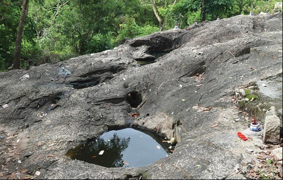 People say that water levels in these wells never fall no matter how dry the weather on the mountain is