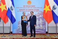 Định vị quan hệ, tăng cường hợp tác Việt Nam-El Salvador