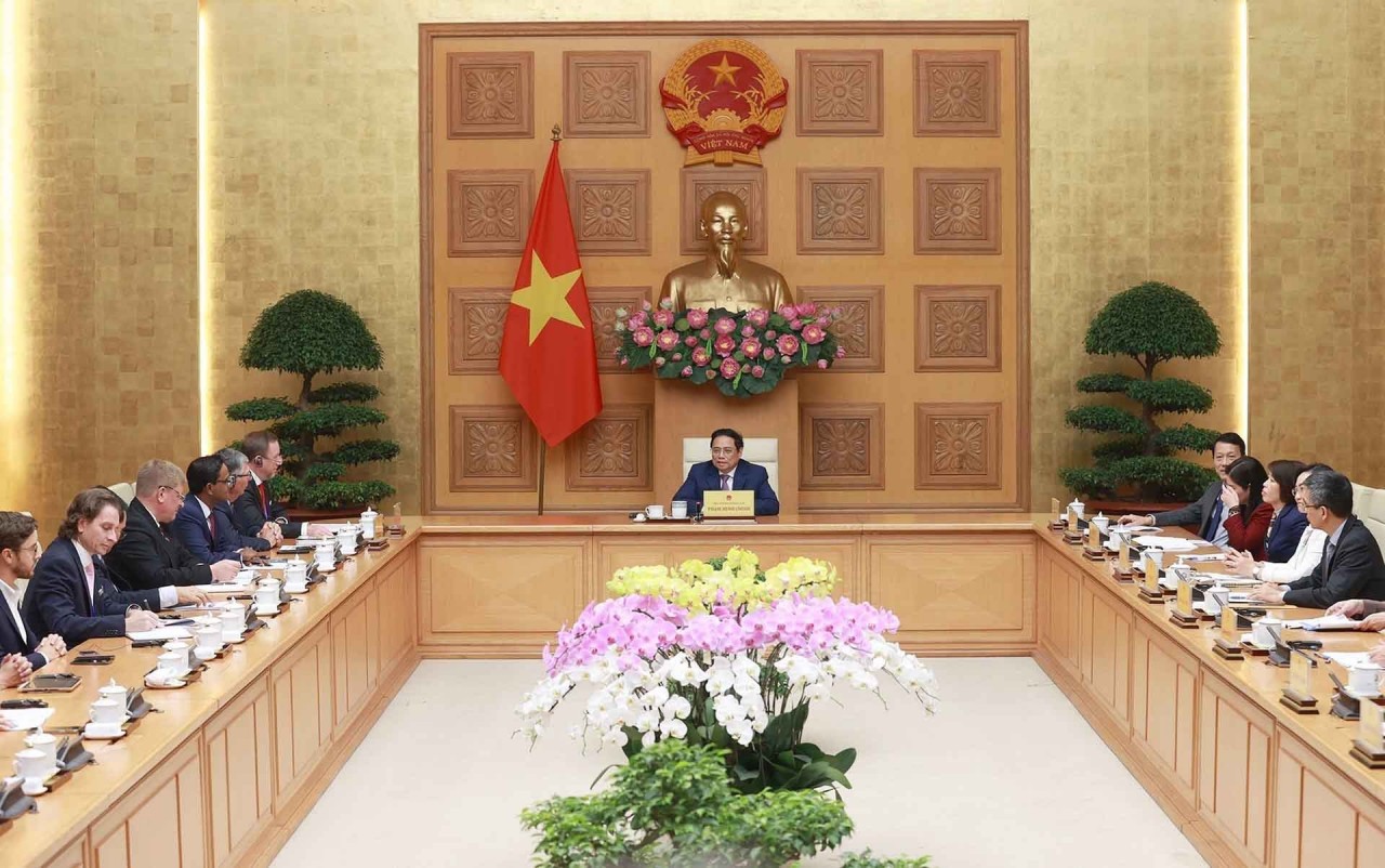 Enhancing Vietnam-EU trade, cooperation with EU-ASEAN business delegates: PM