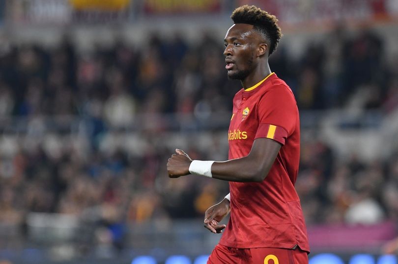 : Erling Haaland sẽ rời Man City; MU quan tâm ký Tammy Abraham;